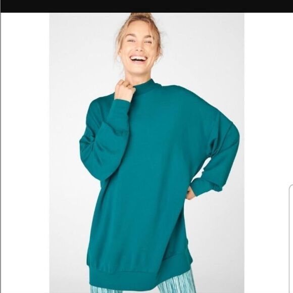 Fabletics Jody Mock Turtle Top - Picture 1 of 13